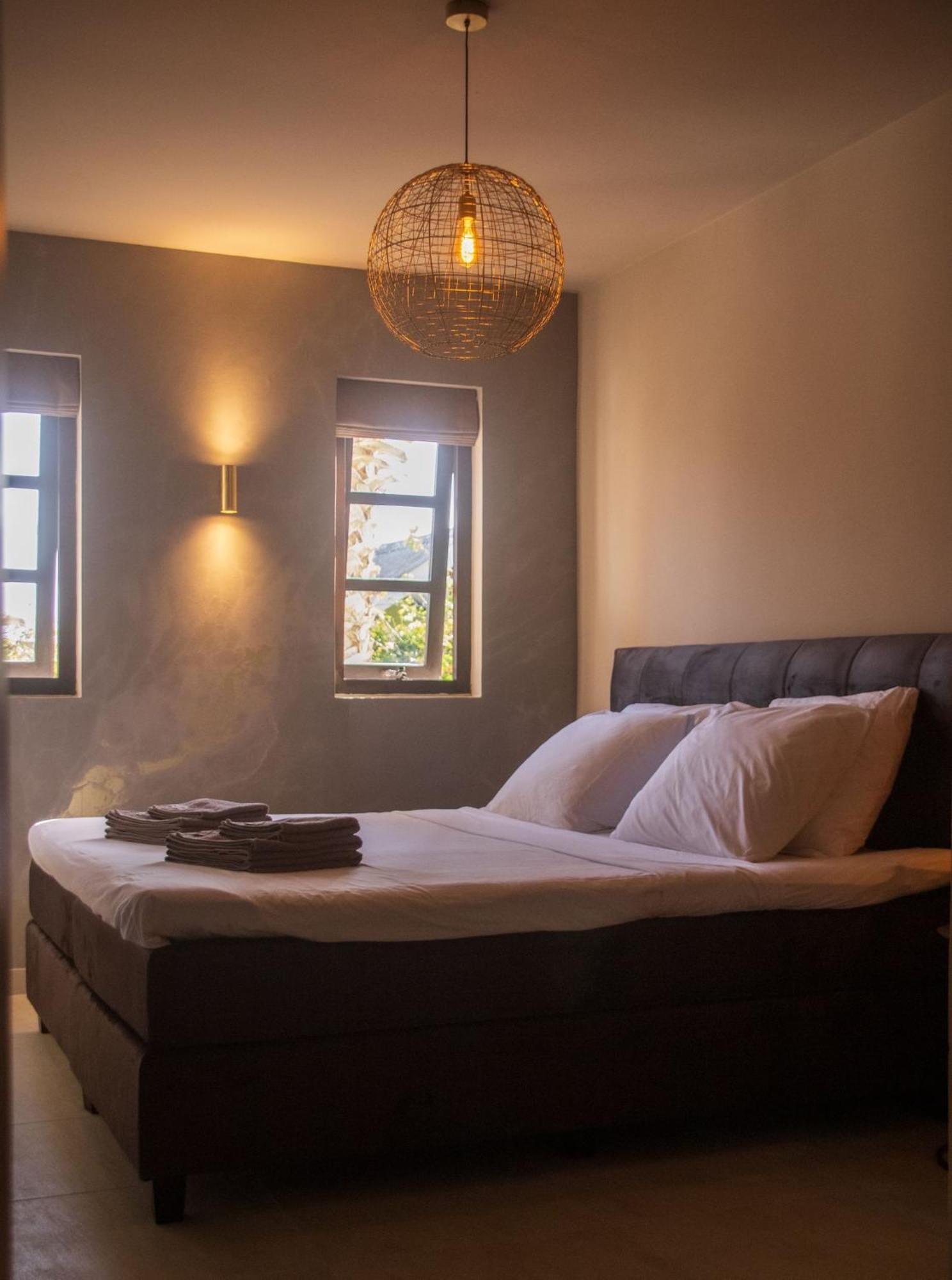 Major. Suites Curacao Willemstad Exterior photo