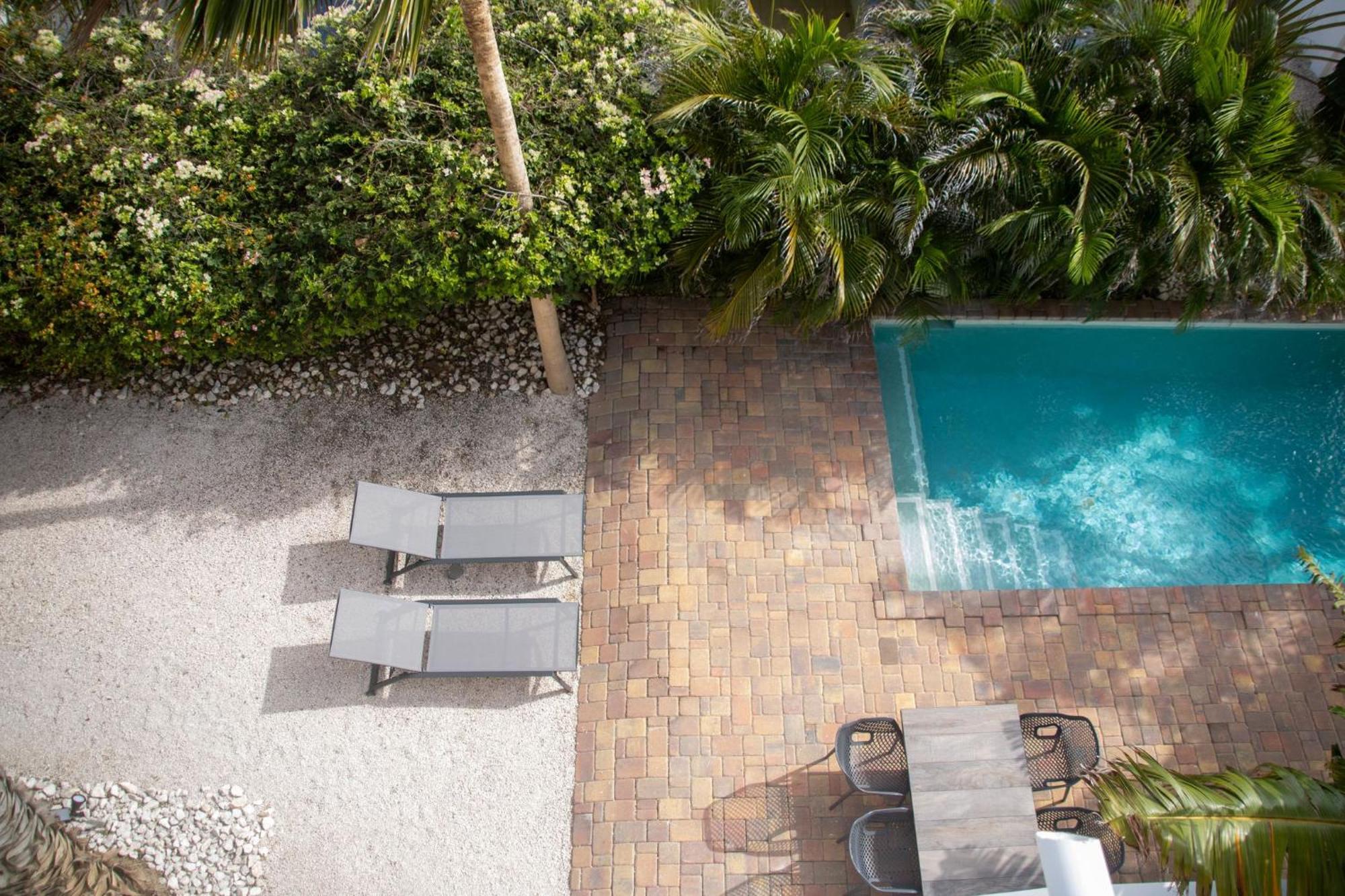 Major. Suites Curacao Willemstad Exterior photo